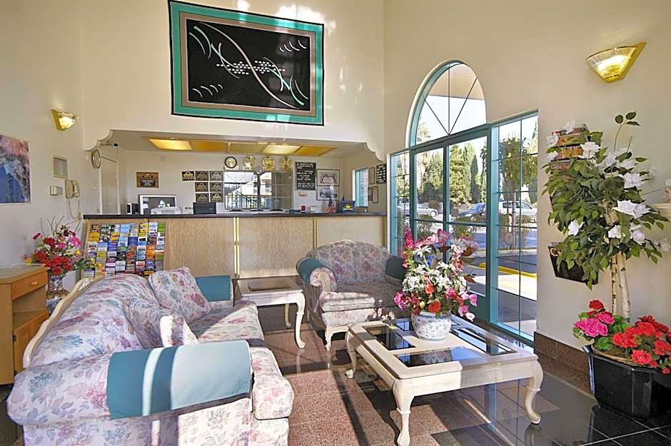 Days Inn by Wyndham Riverside Tyler Mall