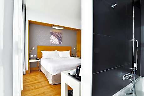 King Deluxe Room