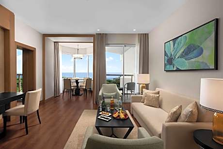 Junior Suite (1 Double Bed and 1 Double Sofa Bed)