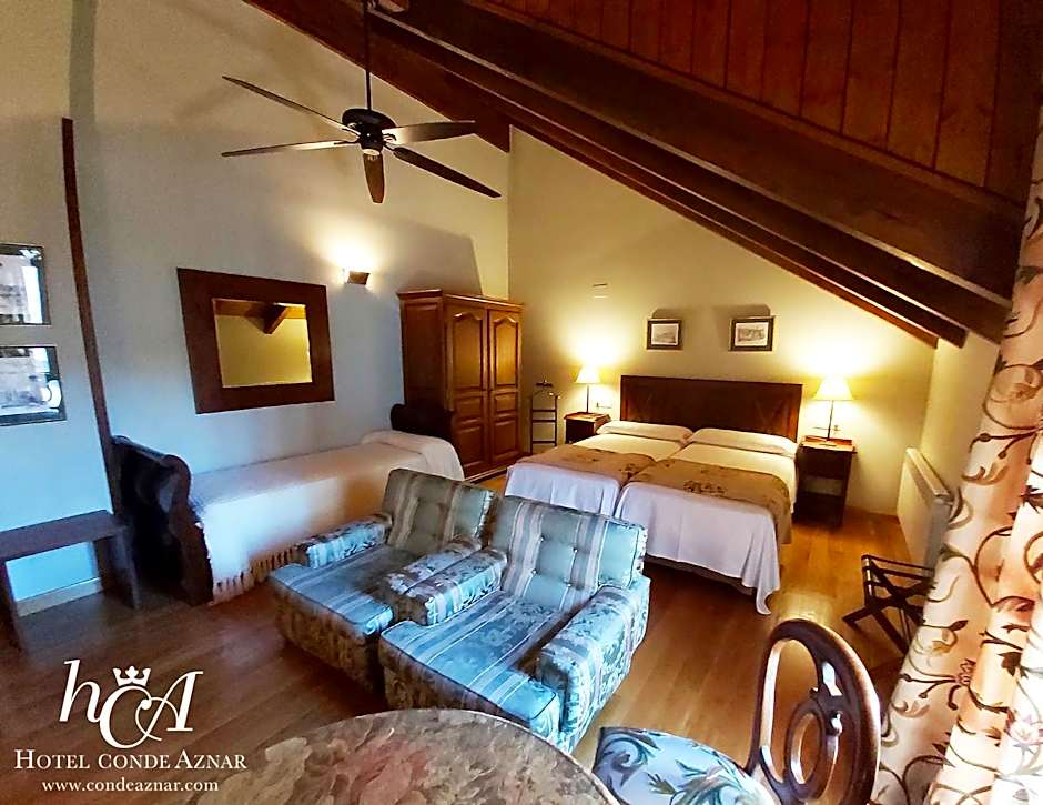 Foto 1 daripada 4 — Junior Sofabed Suite