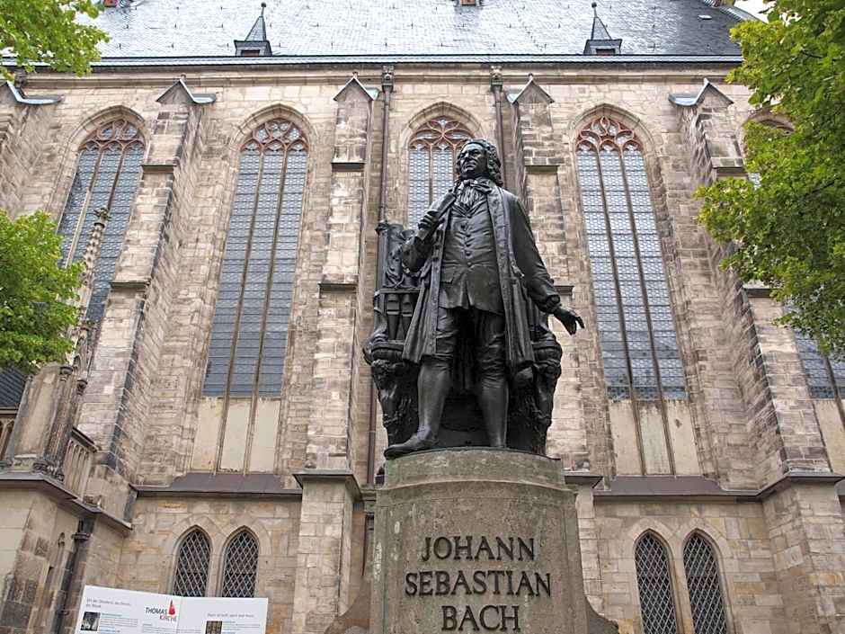 REGIOHOTEL Leipzig West - #Frühstücksbuffet #TopPreisLeistung #FreeParking #Wallbox