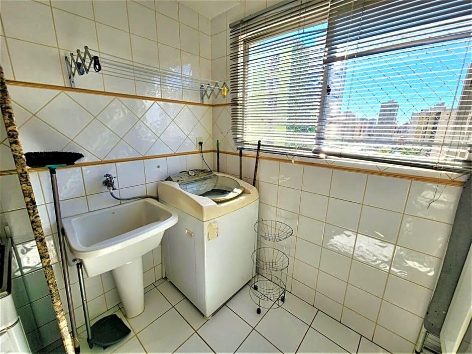 Res Ingrid Bloco B AP 910 · Apartamento completo de 2 quartos.