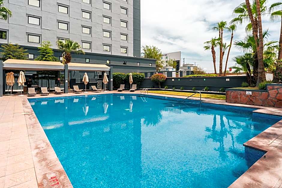 Holiday Inn Mexicali - Centro Civico by IHG