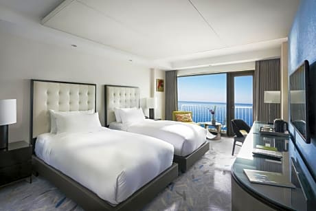ExecutiveTwin Room with Sea View - Main Building