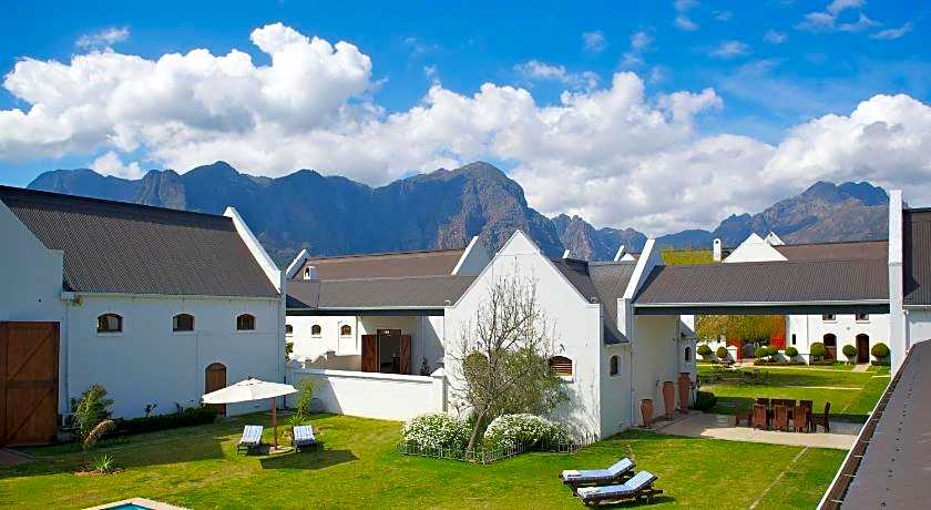 Zorgvliet Country Lodge