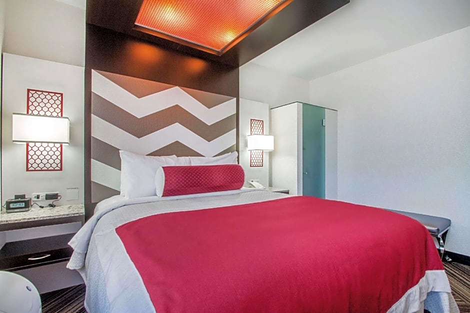 The Vue Hotel, Ascend Hotel Collection
