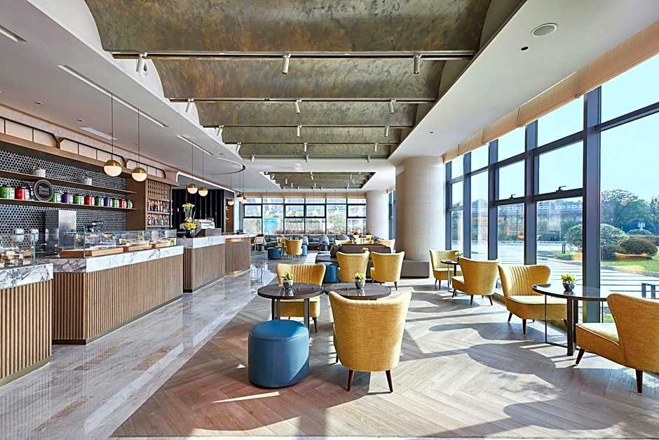 FOUR POINTS by SHERATON JIAXING