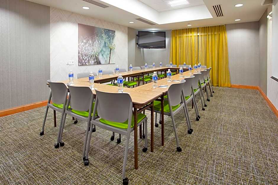 SpringHill Suites by Marriott Wichita East at Plazzio