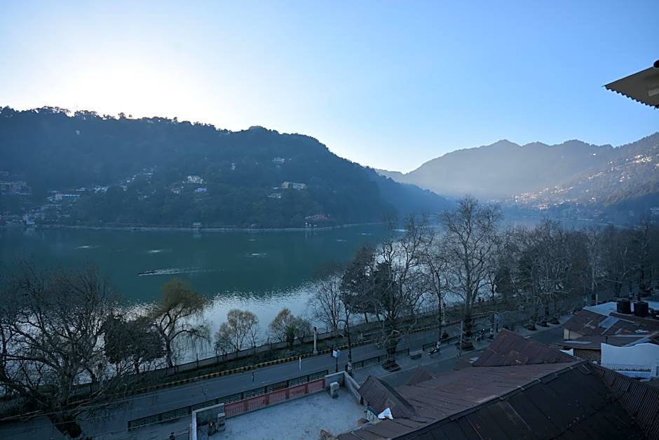 Hotel Happy Home the Lake Paradise