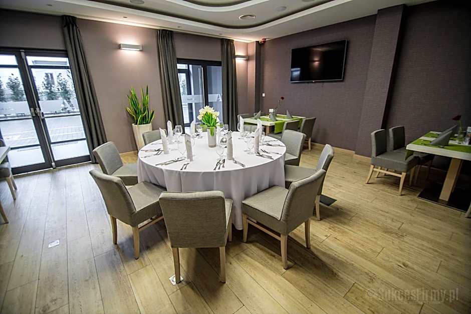Hotel Astone Conference & Spa