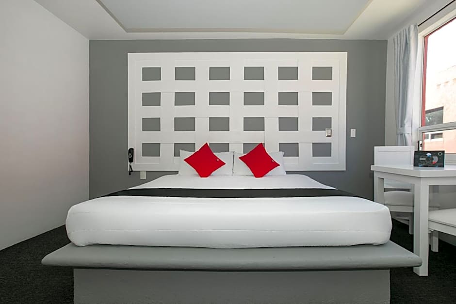 Hotel Euro Confort,Pachuca