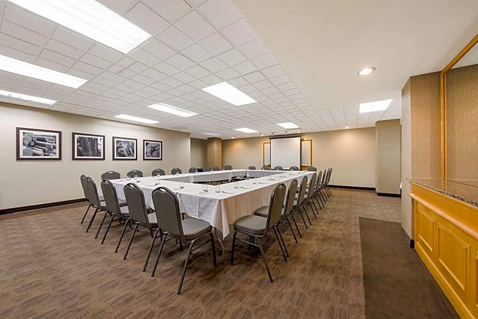 Best Western Voyageur Place Hotel