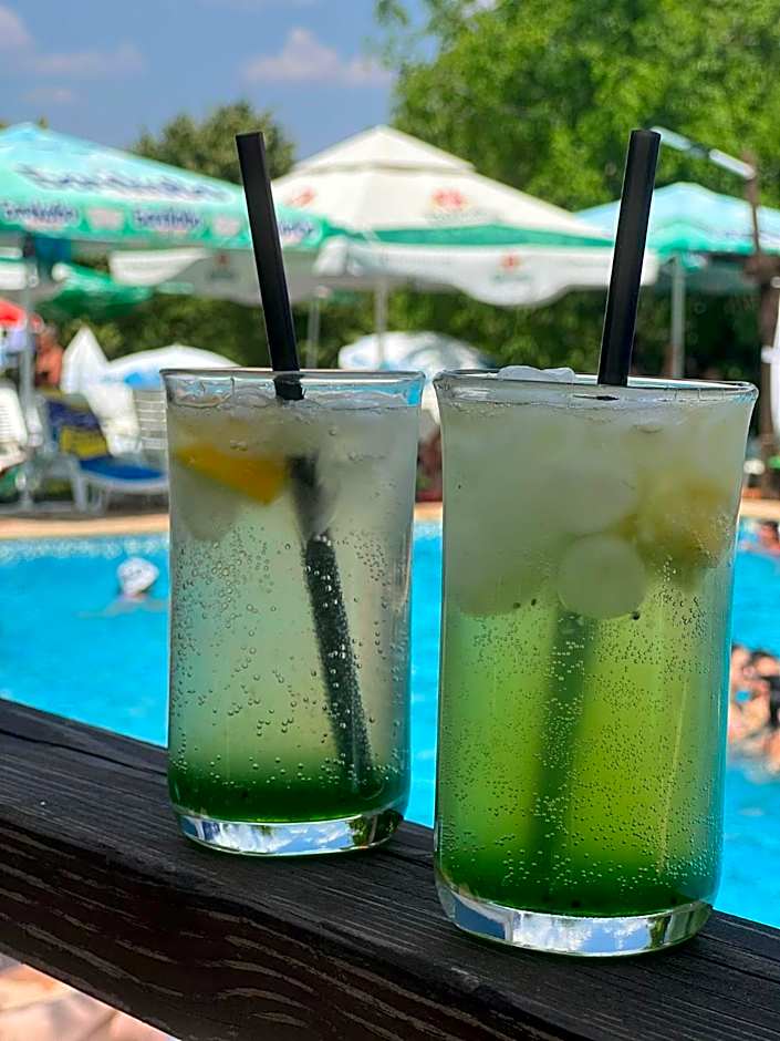 Комплекс Тракийски стан