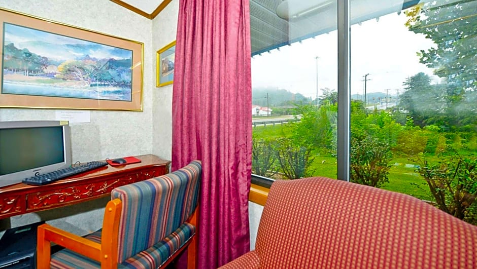 M Star Hotel Covington