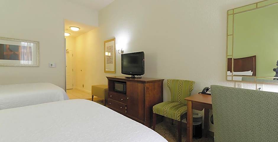 Hampton Inn By Hilton Hickory