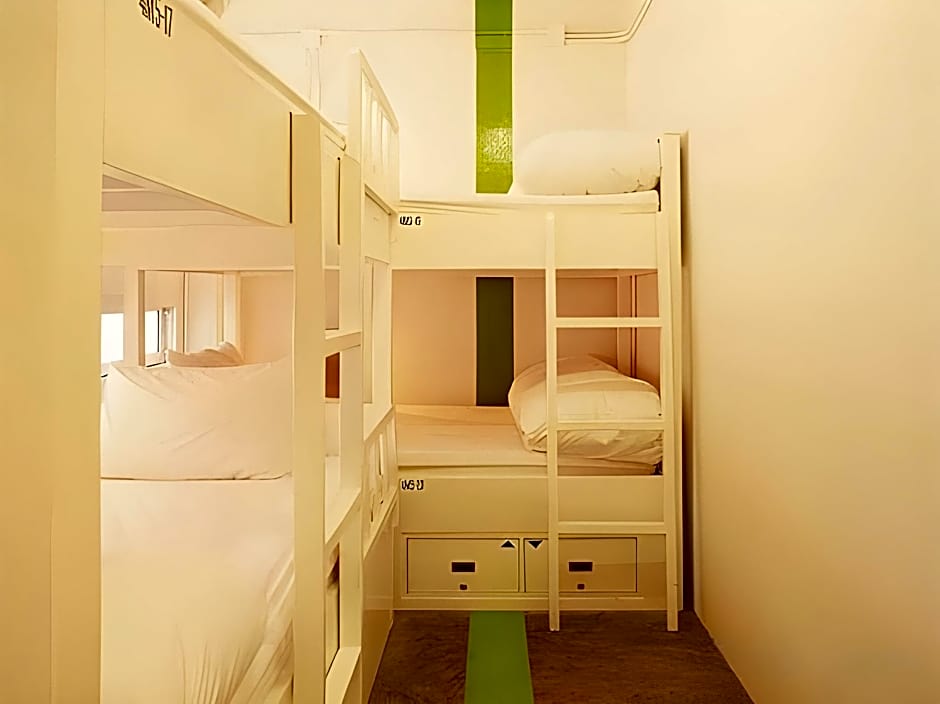 Qilombo Hostel Silom - HQ