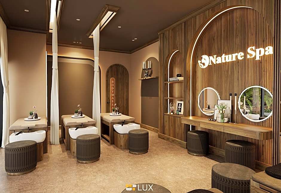 Citadines Marina Halong