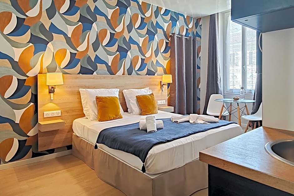 Ajoupa Aparthotel AMMI Massena