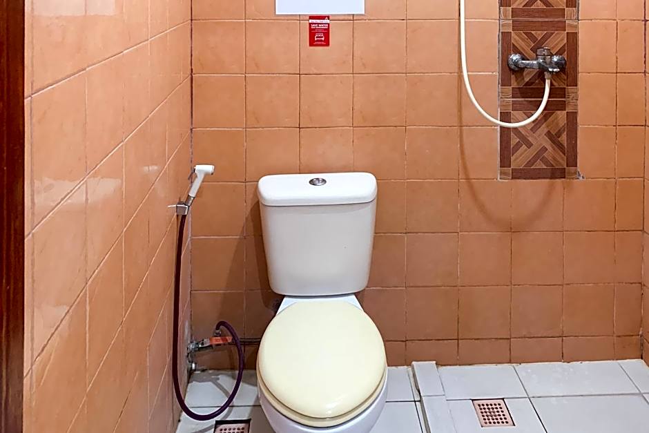 RedDoorz Near Stasiun Tanjung Karang Lampung