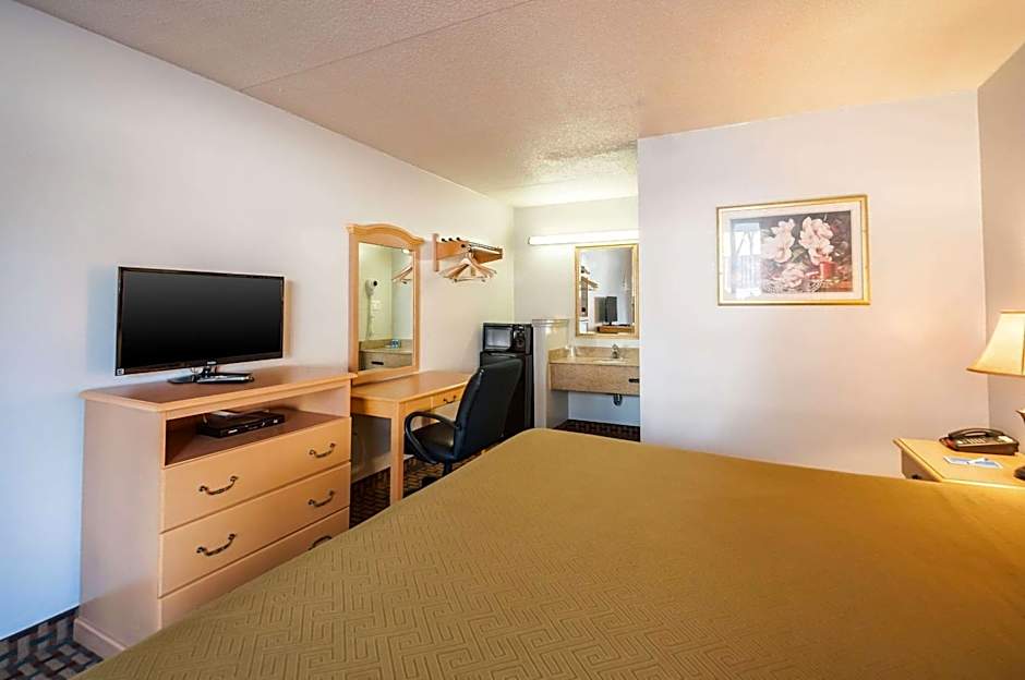 Econo Lodge Elkridge near Arundel Mills