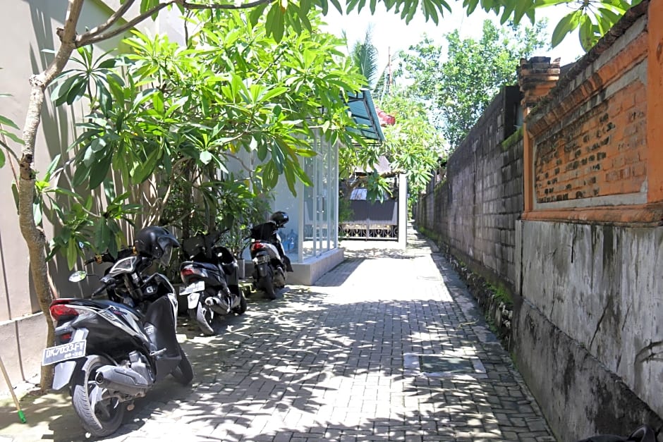 50meter from the beach, 2BD Villa#1Seminyak/Oberoi