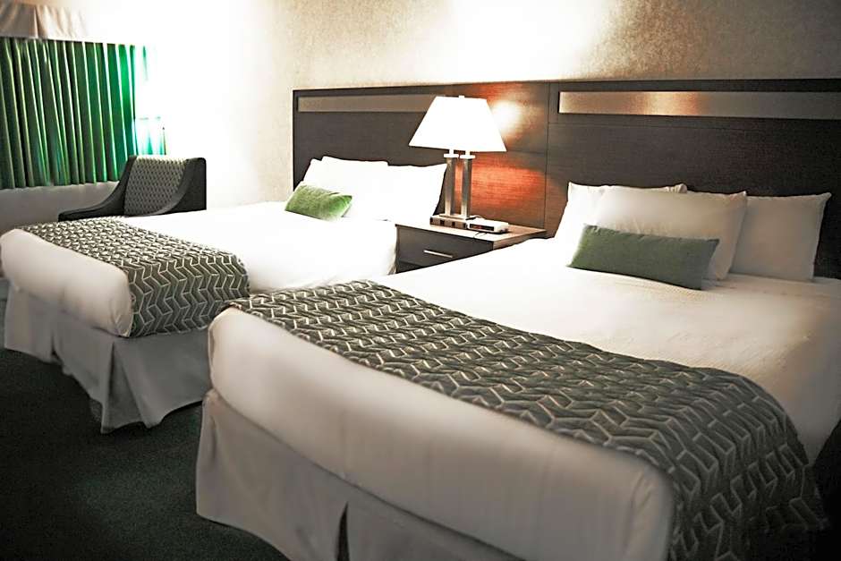 Ramada by Wyndham Quesnel