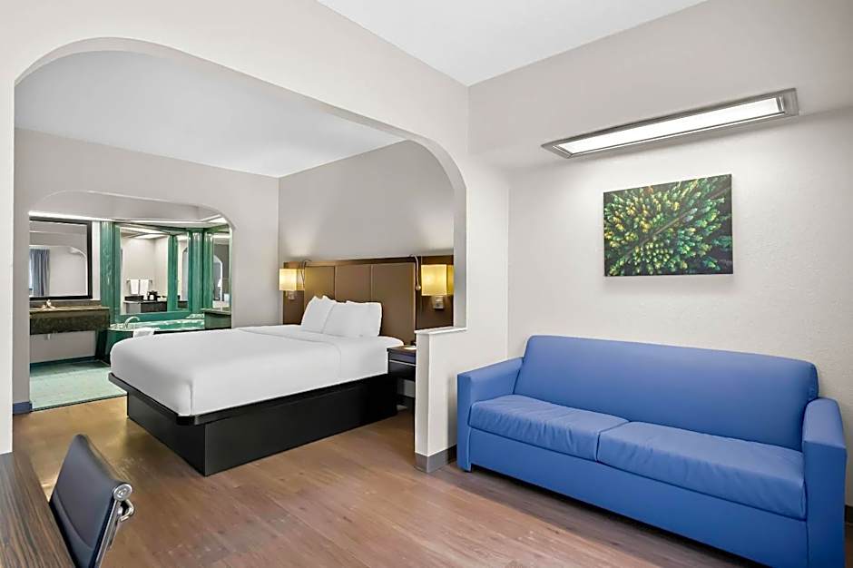 Quality Inn & Suites Monticello
