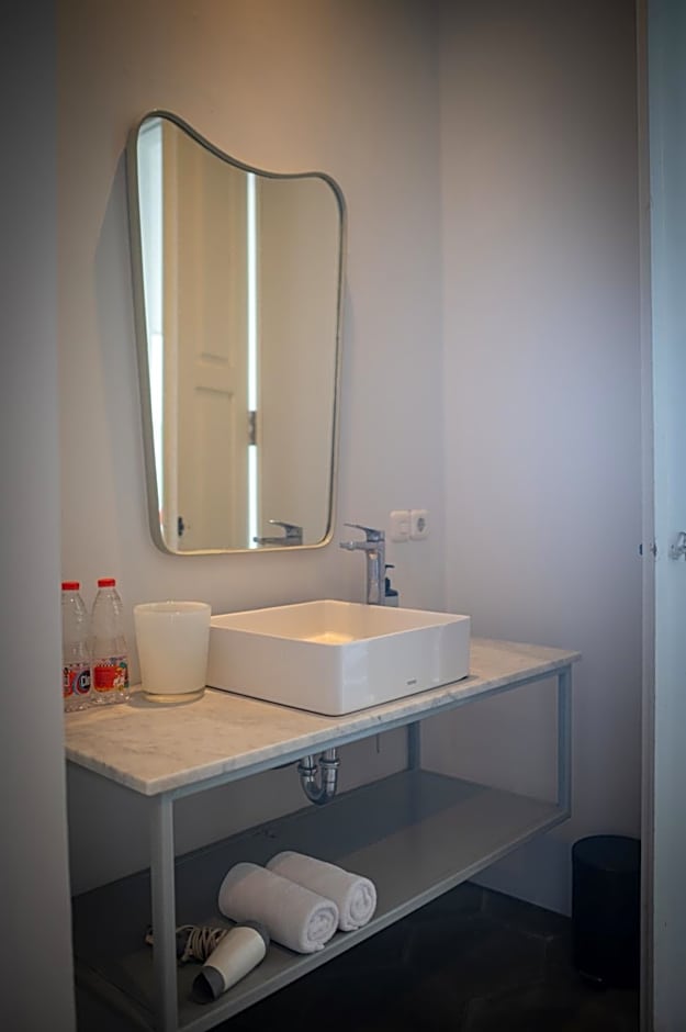 Lusa Beach Studios Under New Management And Newly Renovated