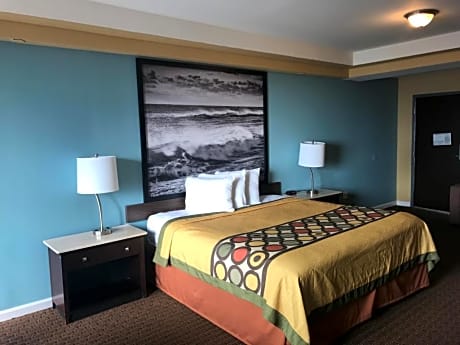 1 King Bed Partial Ocean View Non-Smoking