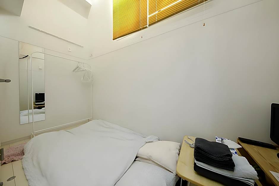 Nano North Shinjuku Apartment