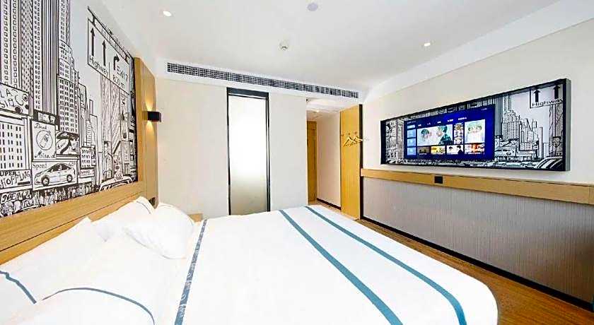 City Comfort Inn Wuhan Yangtze River Bridge Yellow Crane Tower