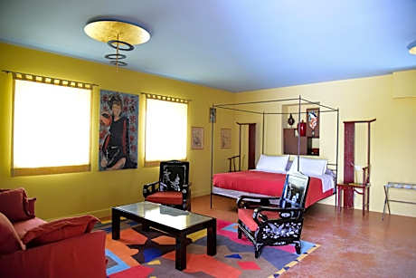 Deluxe Double Studio