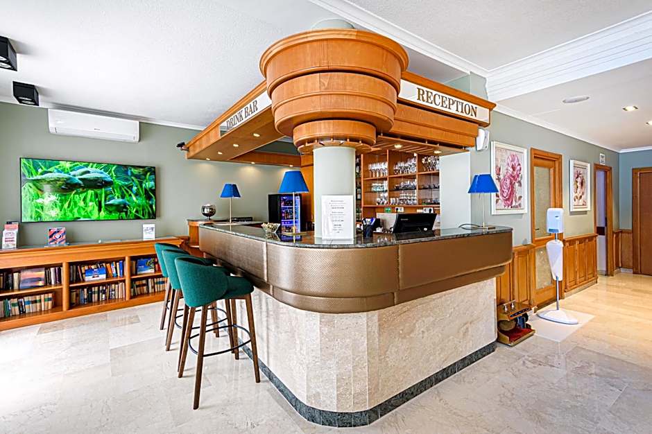 Holiday Club Apartman Hotel