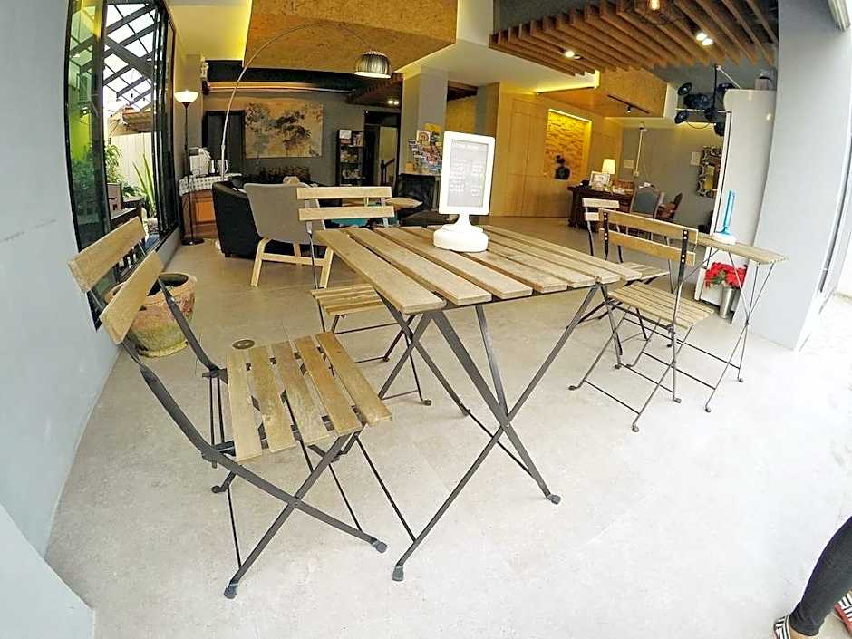 Sea Front Home Boutique - Patong Beach