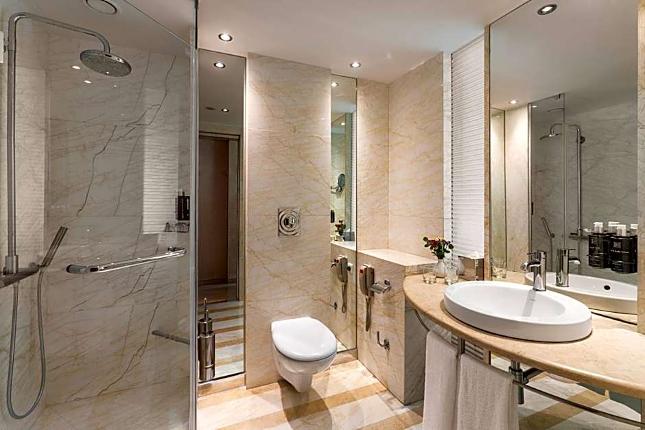 Meliá Athens