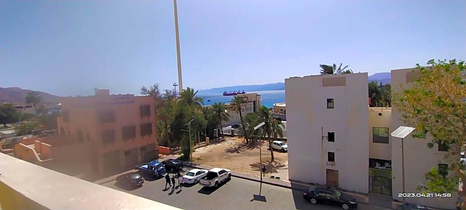 Happy Beach For Studio Rooms Apartment شاطئ السعادة للشقق المفروشة