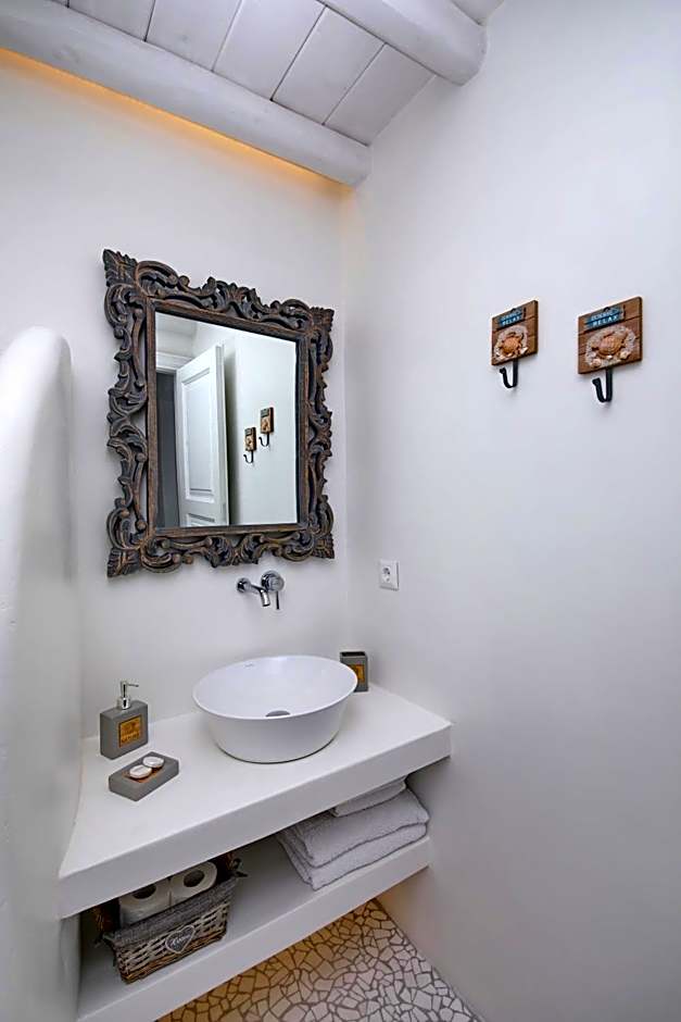 Evlalia Studios & Villas