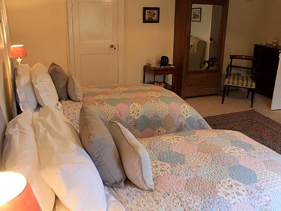 Church Farmhouse B & B