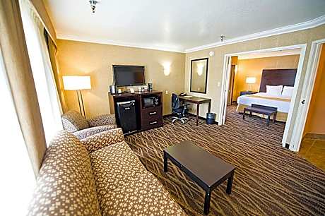 Standard Double Room - Wood Floor
