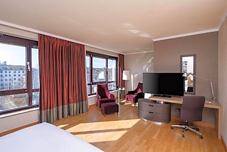 King Studio - Accessible - City Wing