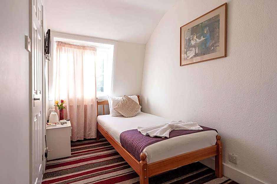 Lancaster Court Hotel