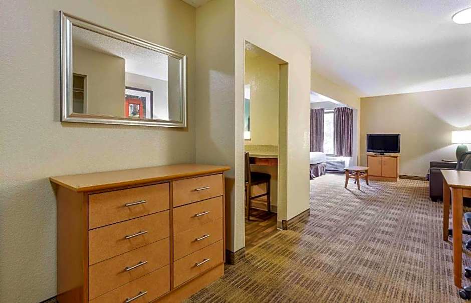 Extended Stay Cary