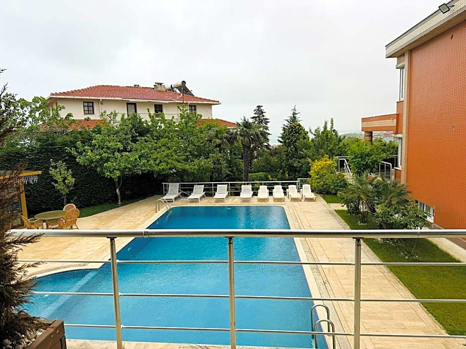 Treekos Suite Hotel Istanbul Airport