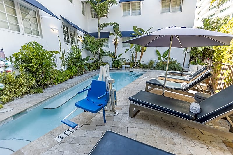 Oceanside Hotel and Suites