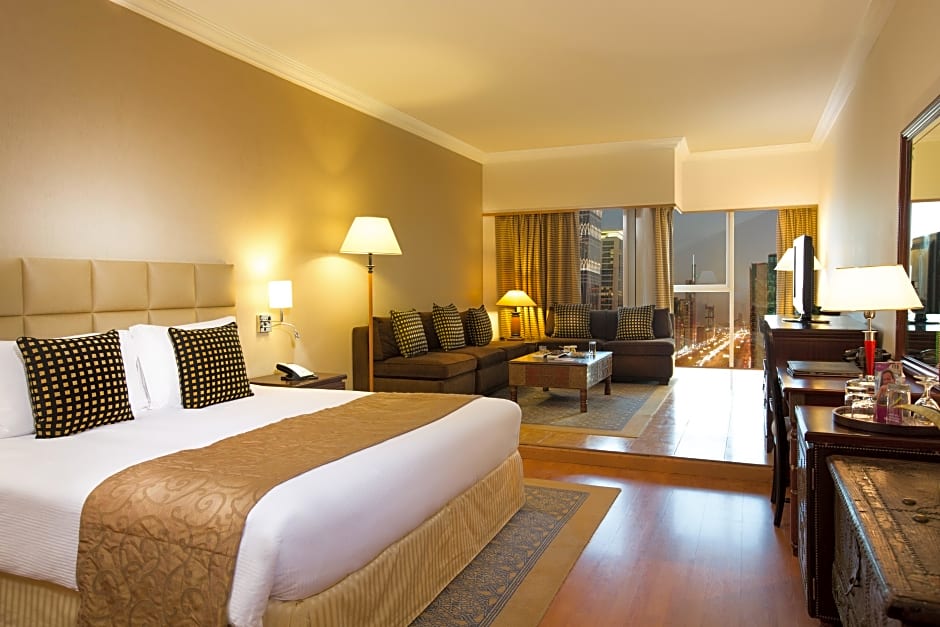 Photo 1 of 2 of Junior 1 King Bed Suite, Nonsmoking
