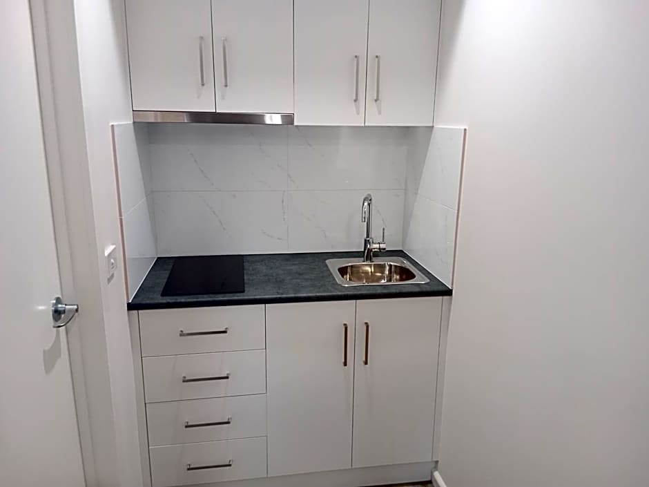 Comfort Inn Deakin Palms