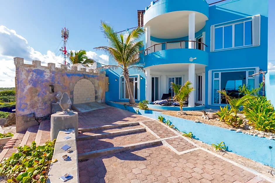 Casa Cielo 2 Bedroom Oceanfront Villa