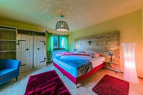 Two-Bedroom Apartment with Living Room