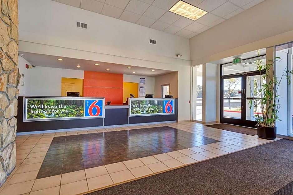 Motel 6 San Francisco - Redwood City