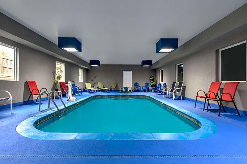 Days Inn & Suites by Wyndham Cabot
